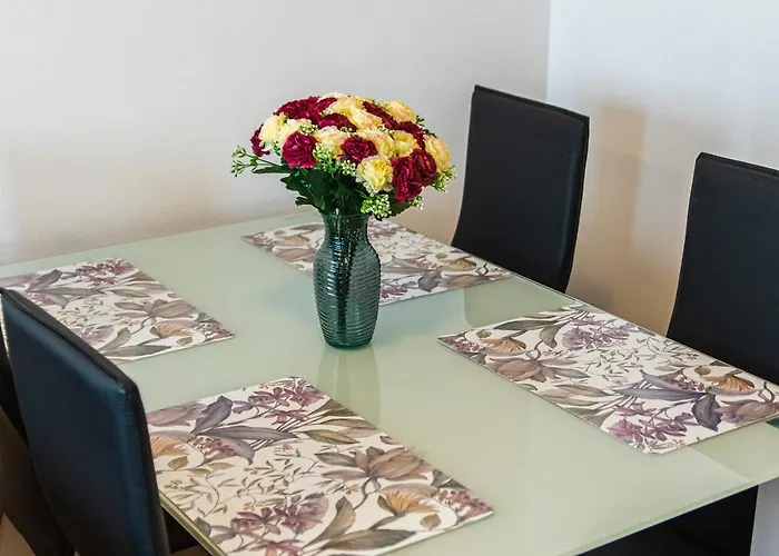 Flexible Selfcheckins 34 - Zagreb - Parking - Big Loggia - New